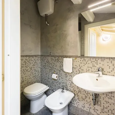 Casa Rossa * Florença