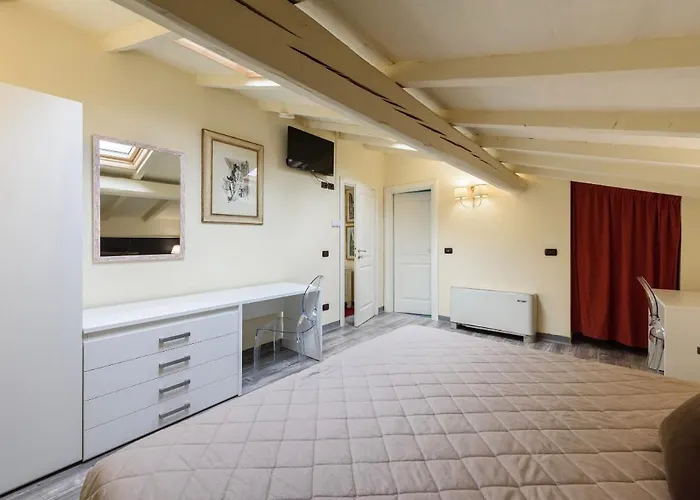 Casa Rossa Bed and Breakfast Φλωρεντία